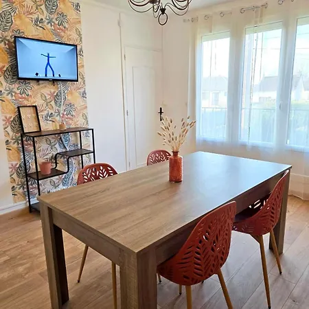 Maison Avec Jardin & Garage, 2 Chambres, 6 Personnes *