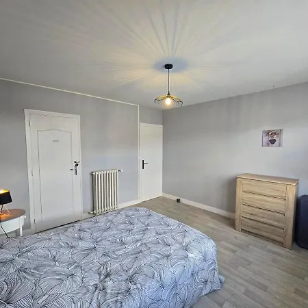 Maison Avec Jardin & Garage, 2 Chambres, 6 Personnes Holiday home Bonnetable